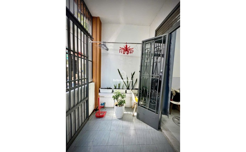 L1553 ⭐️ sát Quang Trung Tân Sơn, SHR, Vuông, 2 tầng, 3.2x13m, 3.x tỷ